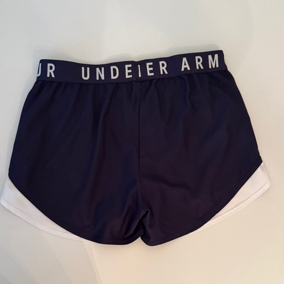 Under Armour Women's navy and white shorts - Picture 5 of 5